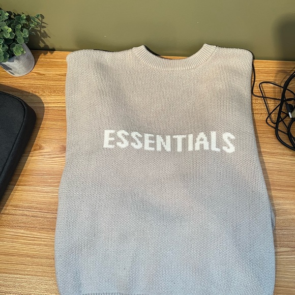 Fear Of God Essentials Knit - Picture 2 of 5